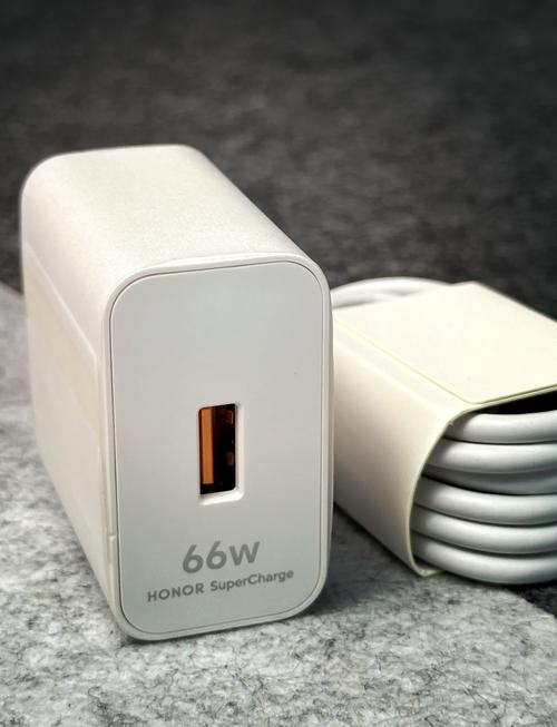 榮耀66W快充 高效充電，重塑手機(jī)充電體驗(yàn)